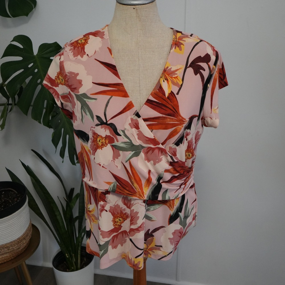 Karl‎ Lagerfeld Paris Wrap Blouse Womens Medium Pink Floral Ruched V-Neck Top